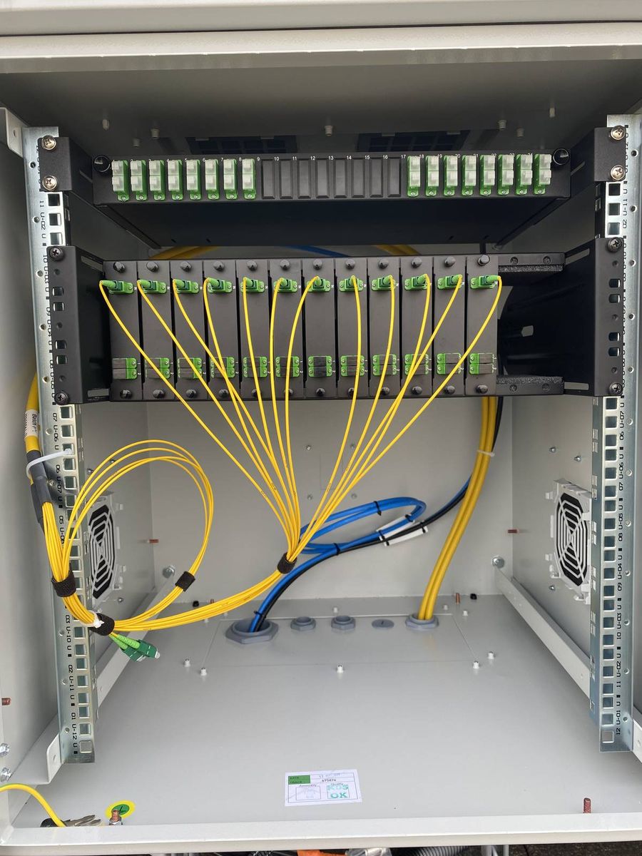 Raccordement-fibre-optique-sc-apc-coffret-exterieur